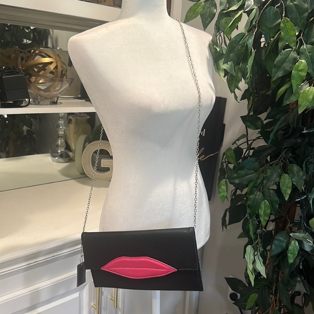 NWT Sealed Lips Black & Bubble Gum Barbie Pink Faux Leather Handbag/Clutch